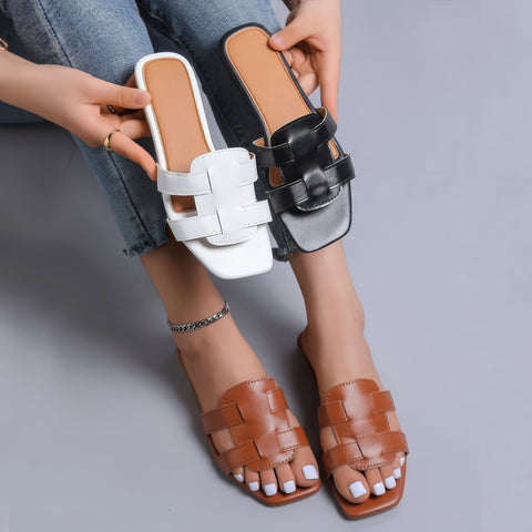 Sienna | Comfortable & Stylish Flat Sandals