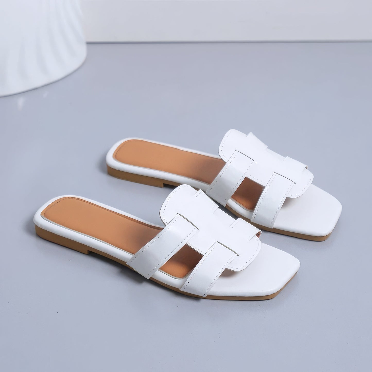 Sienna | Comfortable & Stylish Flat Sandals