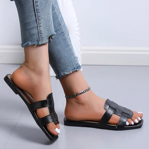 Sienna | Comfortable & Stylish Flat Sandals