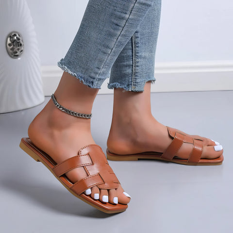 Sienna | Comfortable & Stylish Flat Sandals